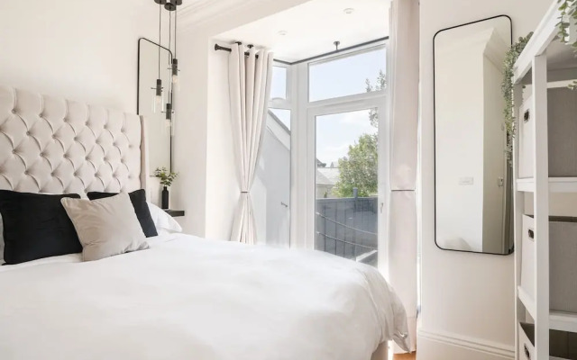 Fore Street House - Apartment 2