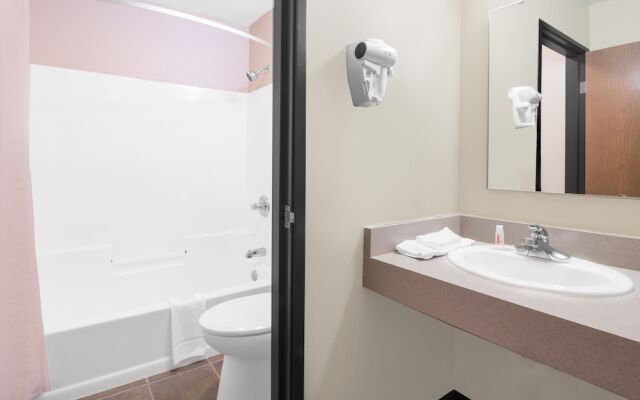 Super 8 Ely Minnesota