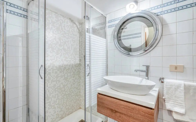 Awesome Apartment in Firenze With 2 Bedrooms and Wifi