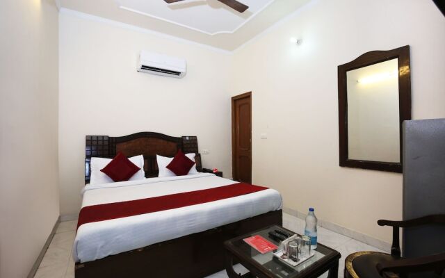 OYO 5853 Hotel Shingar Regency