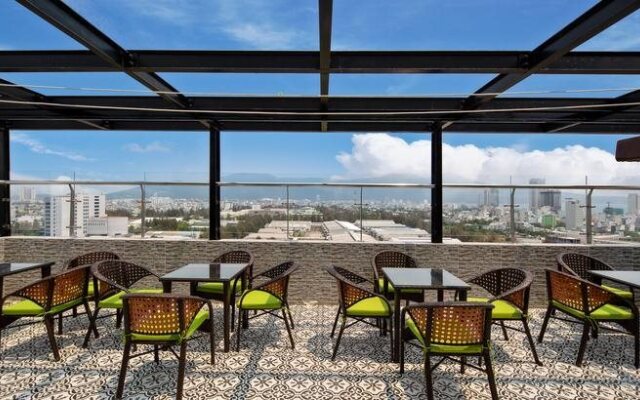 Roliva Hotel & Apartment Danang