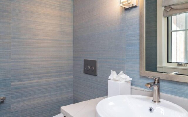 Ballard Escape by Exceptional Stays