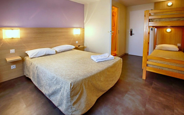 Hotel Formule Club