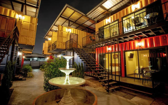 Tuscany Land Resort Donmuang