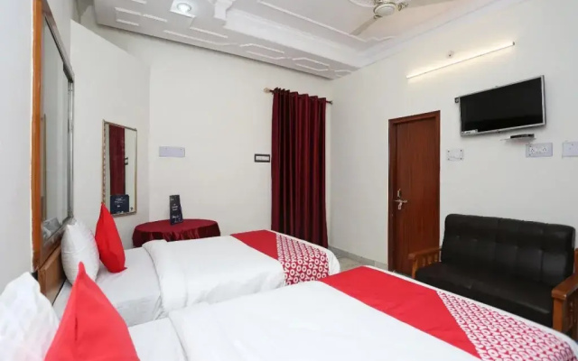Loknath Guest House By OYO Rooms