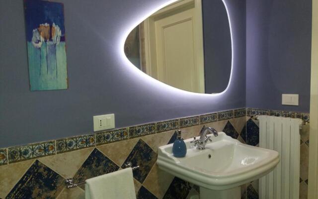 Suite Saragozza Free small Parking,Bologna