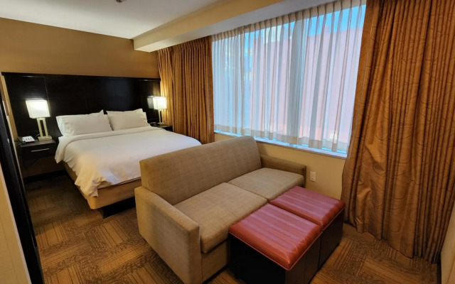 Staybridge Suites Denver Downtown by IHG