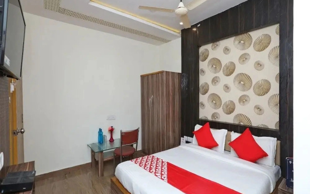 Hotel Rainbow By OYO Rooms