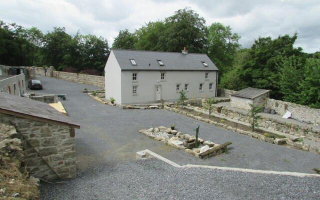 Lovely 3-bed House at Clashganny Mill, Borris