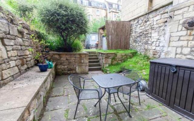 Bath Holiday Suites