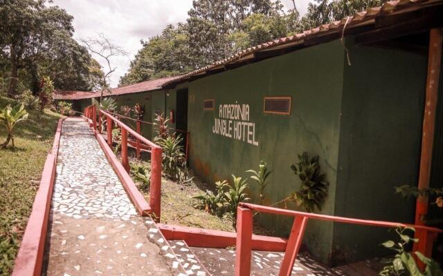 Amazonia Jungle Hotel