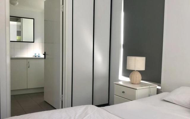 Kalua Holiday Apartments