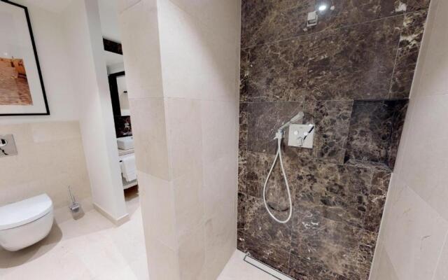 White Pearl Apartment 2.11