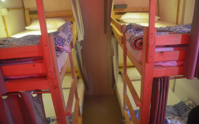 Salaam Namastey Backpackers