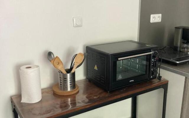 Le Comptoir, confort, gare et tramway à 4min