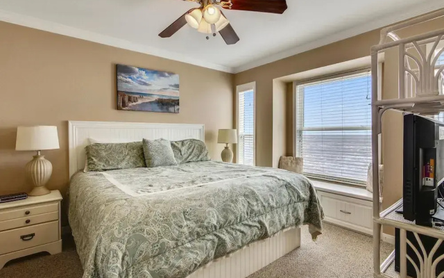 Seascape 1210 in Galveston