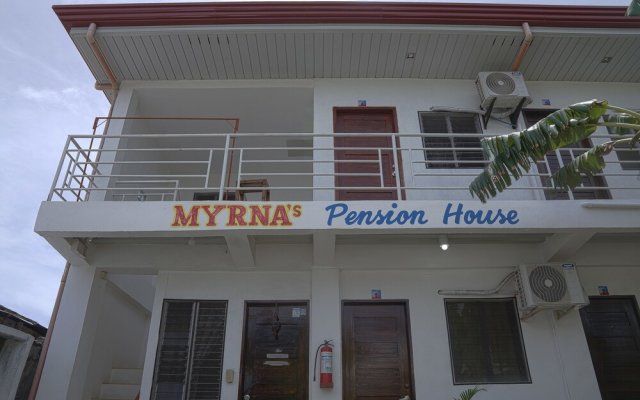 Myrna's Pension House by OYO Rooms