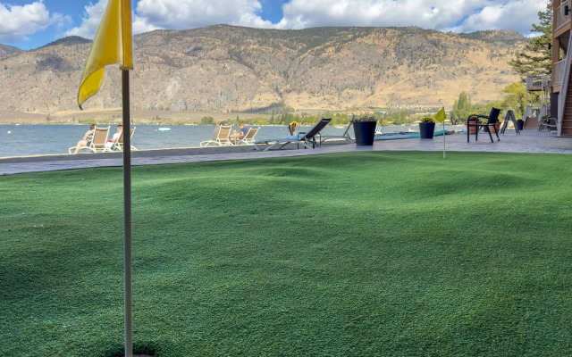 Coast Osoyoos Beach Hotel