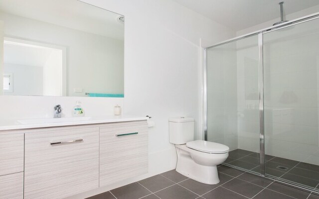 6 Bagnall Avenue