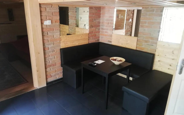 Tattoo Apartman
