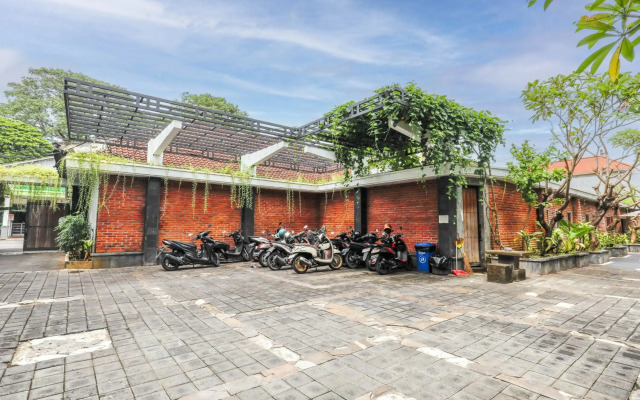 Puri Bagus Villa Legian Kuta