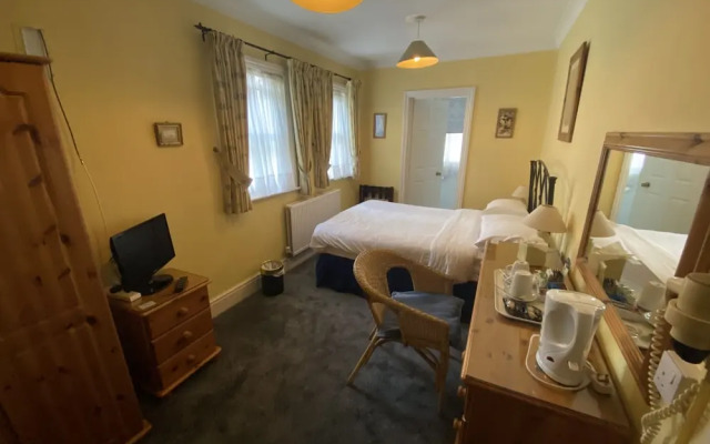 Pickwicks Guest House