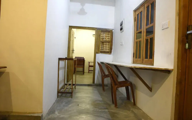 Dragonfly Inn Arugambay