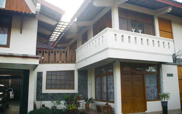 NIDA Rooms Merpati Smabi Sari Temple