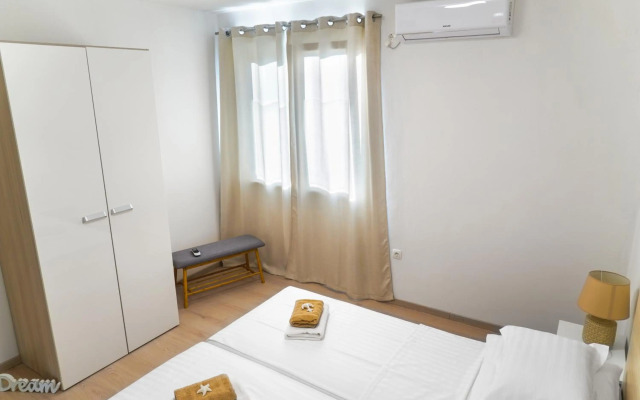 TayLa-Apartment Vodice