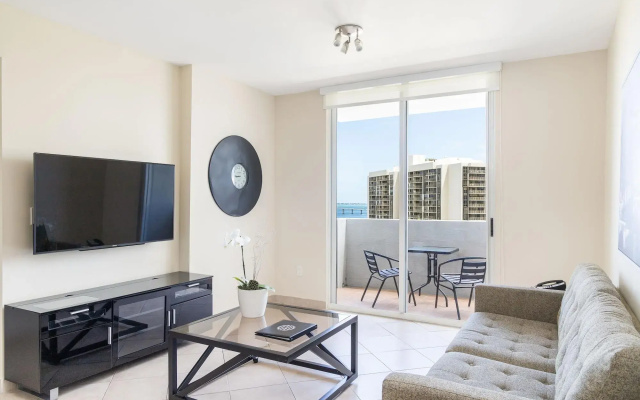 Fortune House Hotel Suites