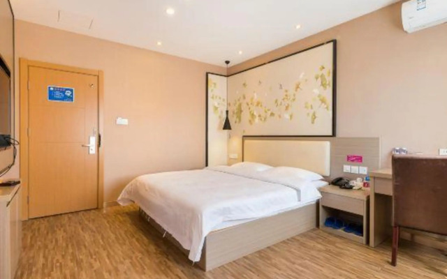 Hansi Hotel