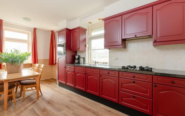 Luxury group accommodation for 14 people
