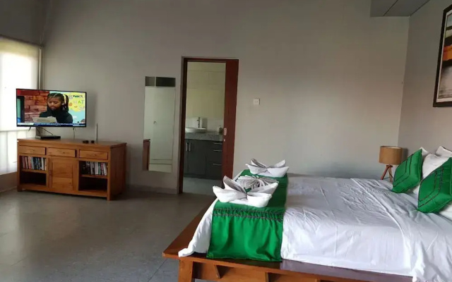 Sunshoot Villa Sandat