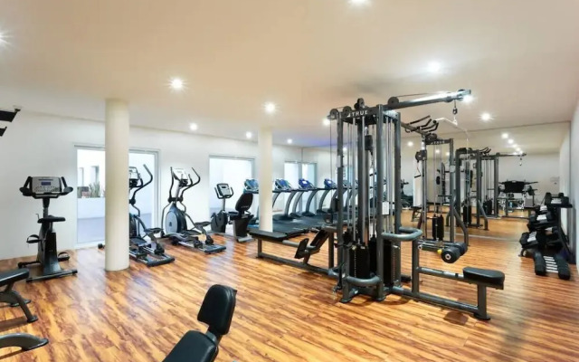 3BD Condo near Beach and Marina