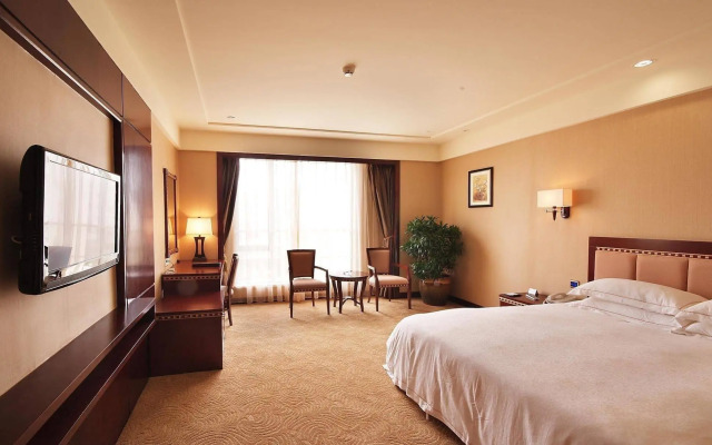 Dong Cheng Hotel