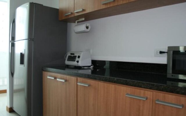 Travelers Suites Orange Cartagena