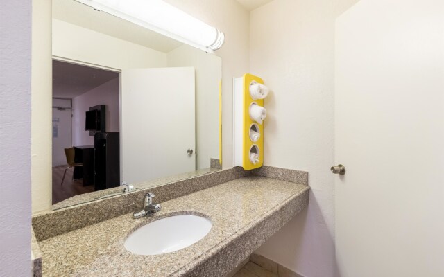 Motel 6-Oklahoma City, OK - Bricktown