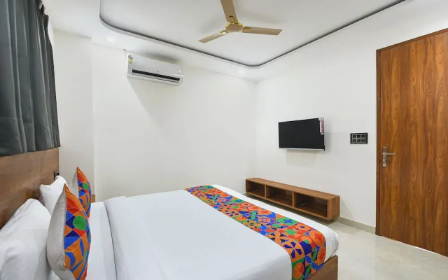 Fabhotel Sky I