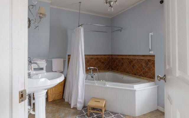 Kimmell House Inn Bed and Breakfast