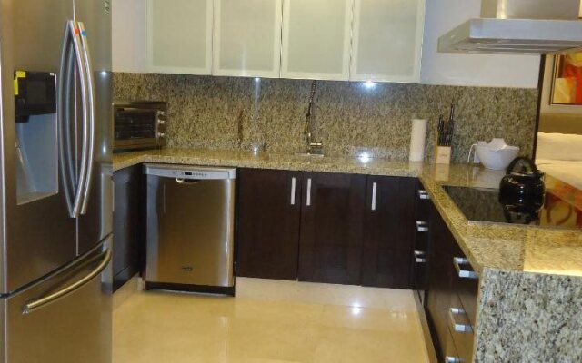 Tu Mirada al Mar Beachfront Tower & Spa (3 Bedroom Condos)