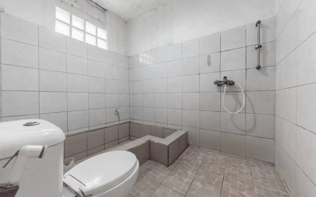 OYO 3040 D'pineapple Villa
