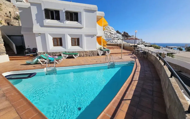 Modern Apartment With sea View Nearby the Beach