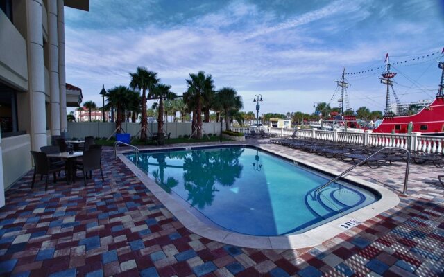 Pier House 60 Clearwater Beach Marina Hotel