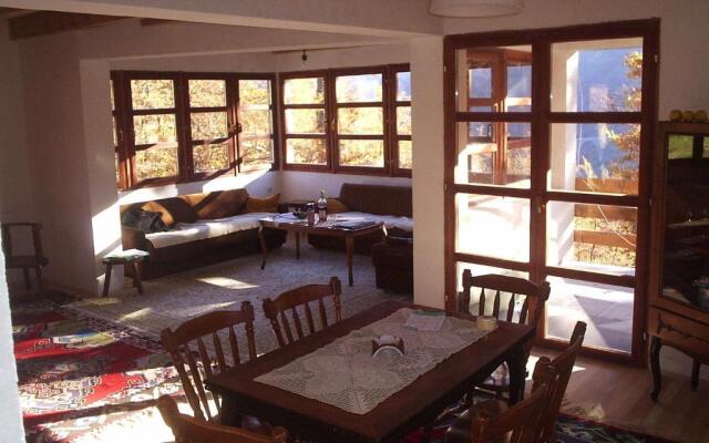 Guest House Tara Canyon