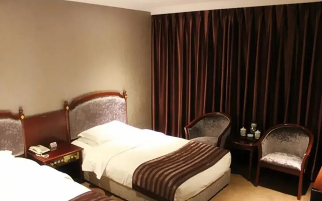 Fanghua Hotel