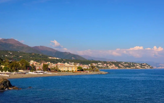 Charming Flat in Cogoleto