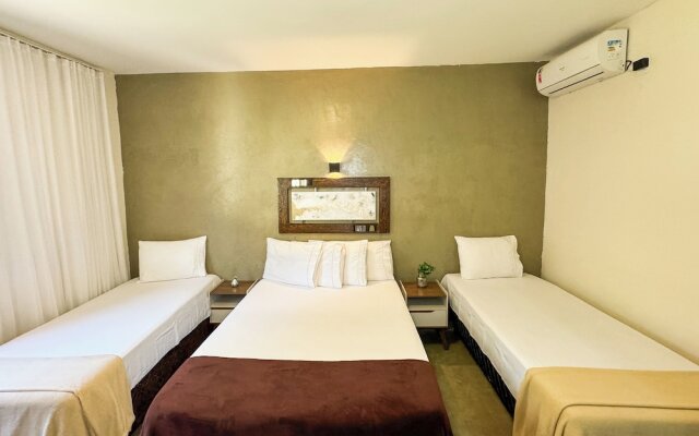 Pousada Entre Folhas