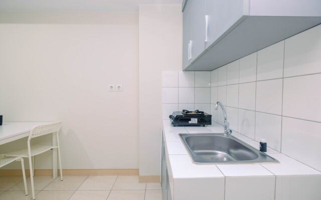 Beautiful and Cozy 2BR at Springlake Summarecon Bekasi Apartment
