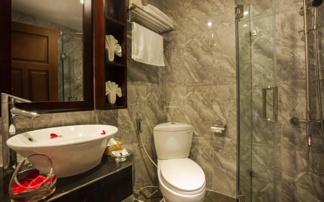 Ambassador Hanoi Hotel & Spa