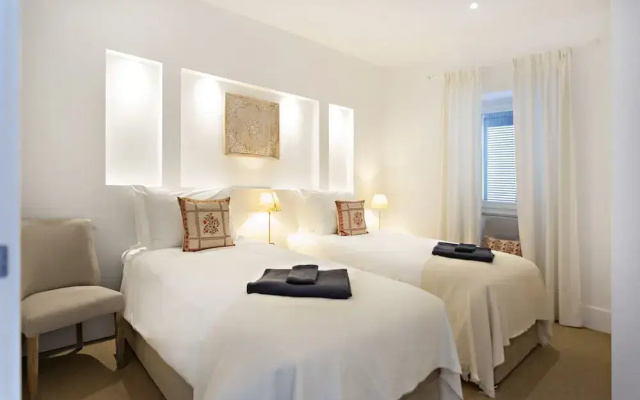 Amarela17 in Tavira With 4 Bedrooms and 4 Bathrooms